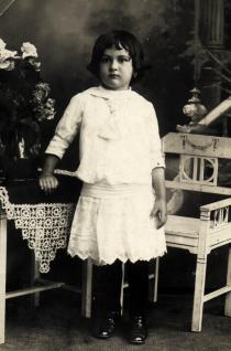 Ferenc Sandor's sister, Sara Sandor