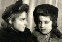 Vera Burdenko and her sister Lilia Korolik