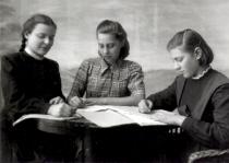 Liana Degtiar with her classmates
