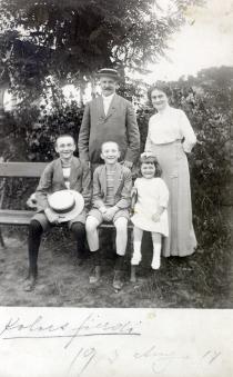 Ferenc Mestitz's family