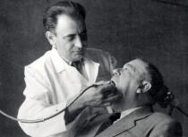 Blumenberg Ljudevit with a patient