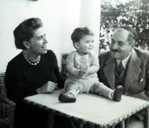 Louise und Manfred Papo mit ihrem Sohn Michael