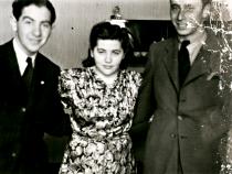 Dr. Gömöri Edit férjével és testvérével